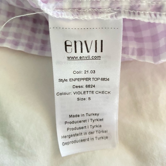 Summer top - Picture 3 of 3